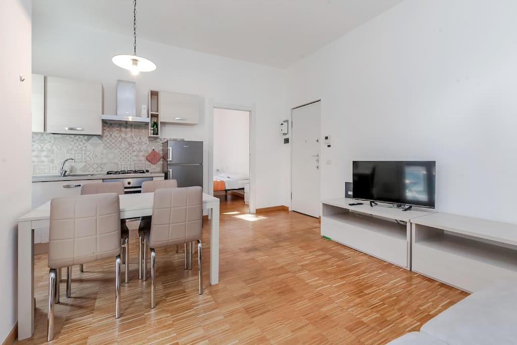 Benvenuti A Casa Milano Centro Apartment Ngoại thất bức ảnh