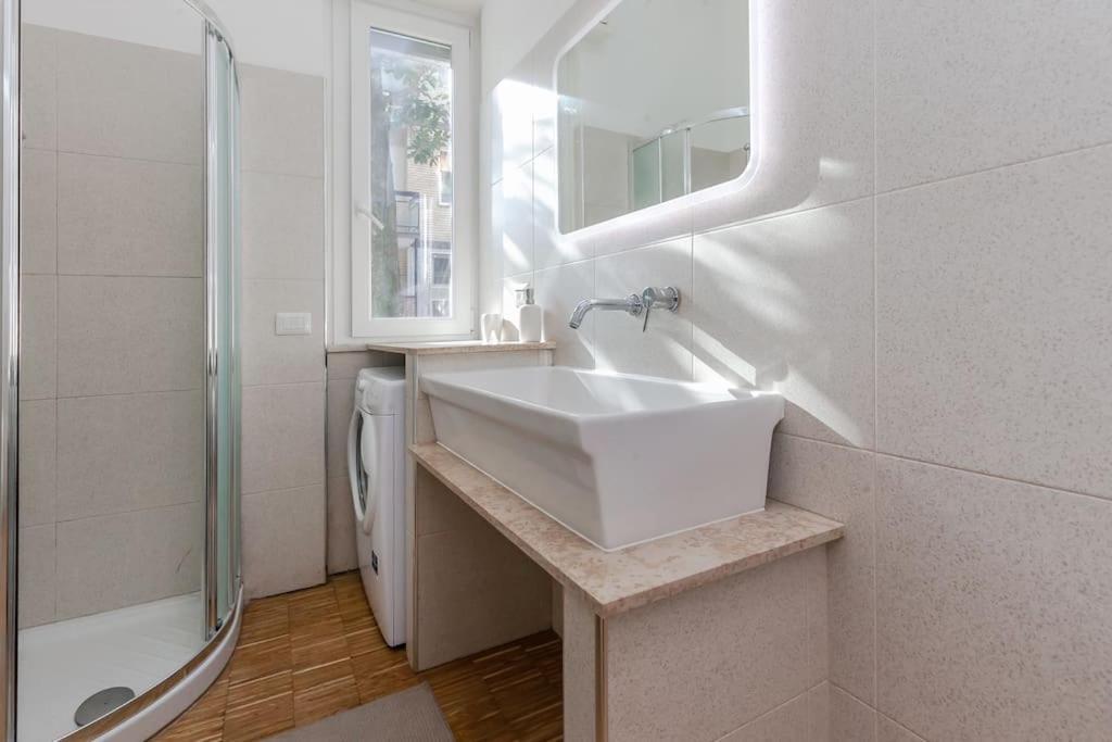 Benvenuti A Casa Milano Centro Apartment Ngoại thất bức ảnh